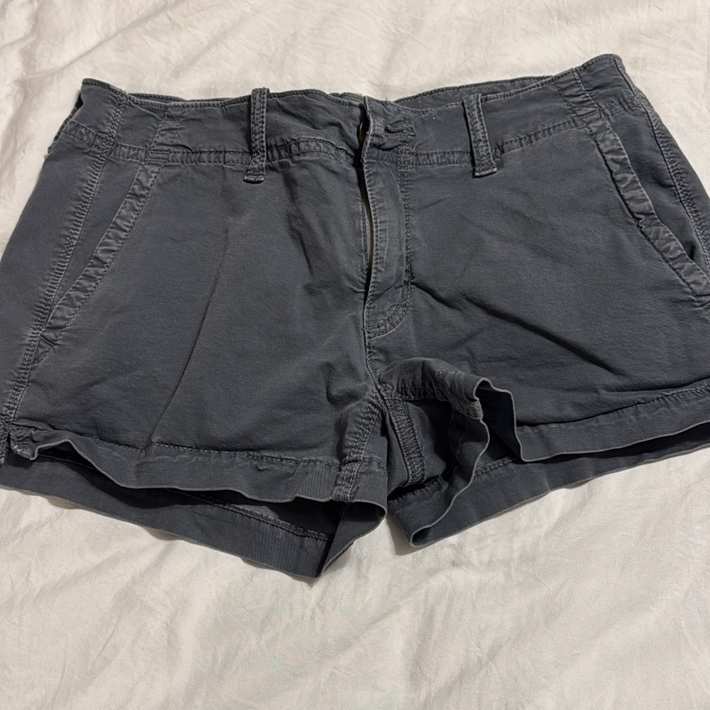 American Eagle Outfitters Gray Cargo Shorts Classic Style